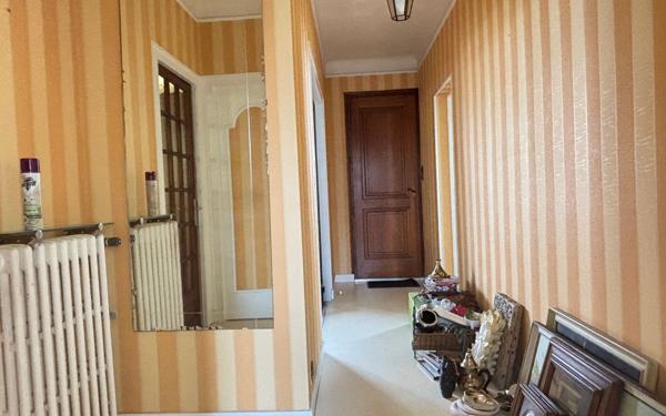 Maison à vendre    5 pièces •  Bourcefranc-le-Chapus