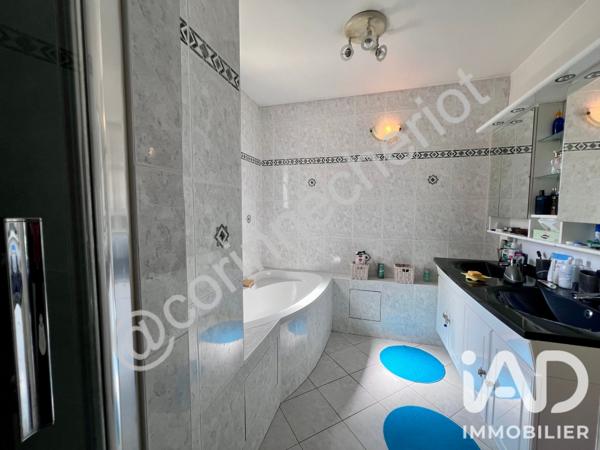 Maison à vendre 6 pièces 165 m² Achères