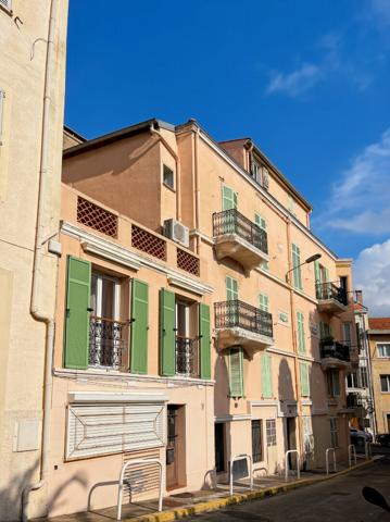 Cannes proche "Banane" 3 pièces rénové, calme faibles charges