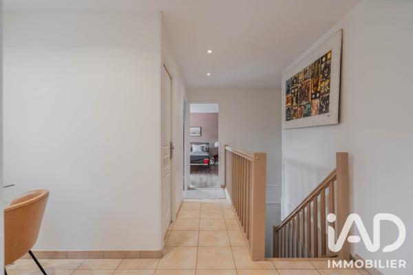 Maison à vendre 5 pièces 148,07 m² Magny-le-Hongre