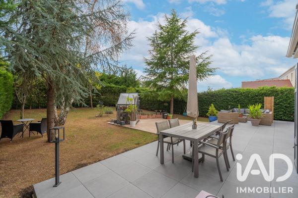 Maison à vendre 5 pièces 148,07 m² Magny-le-Hongre