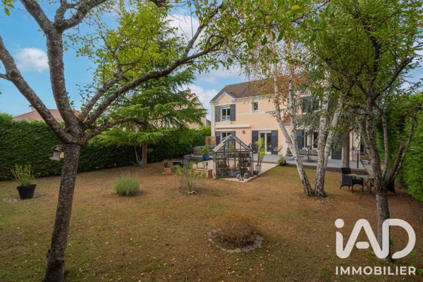 Maison à vendre 5 pièces 148,07 m² Magny-le-Hongre