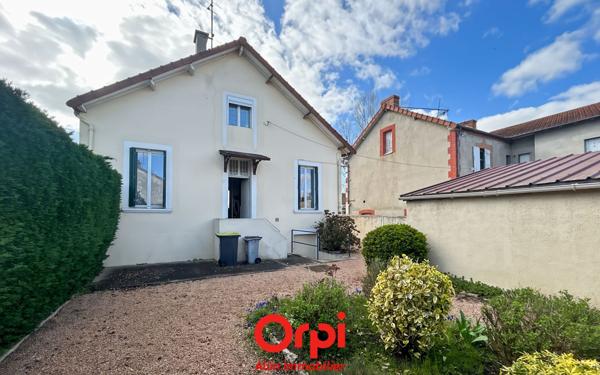 Maison à vendre    3 pièces •  Montluçon