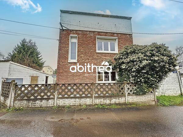 MAISON INDIVIDUELLE + 80 M² + 3 CHAMBRES + GARAGE + COUR