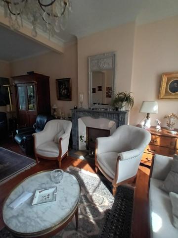Maison à OISEMONT, 80140 - 9 pièces 170m²