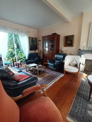 Maison à OISEMONT, 80140 - 9 pièces 170m²