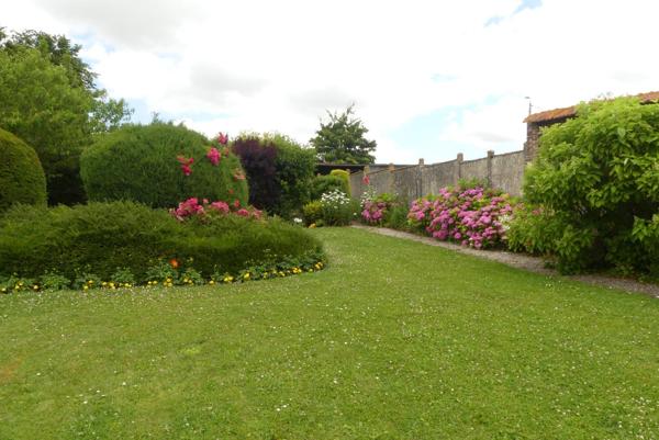 Maison à OISEMONT, 80140 - 9 pièces 170m²