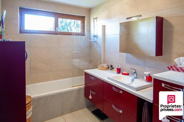 Roches Les Blamont - Maison Familiale 7 Pieces, 5 grandes Chambres - 168 m² Terrain 1695 m²