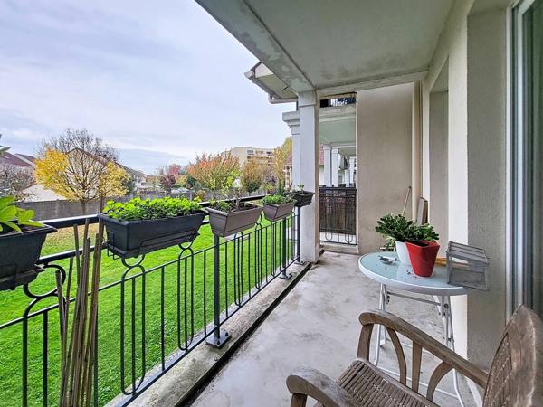 Appartement Roissy En Brie 3 pièce(s) 65.3 m2