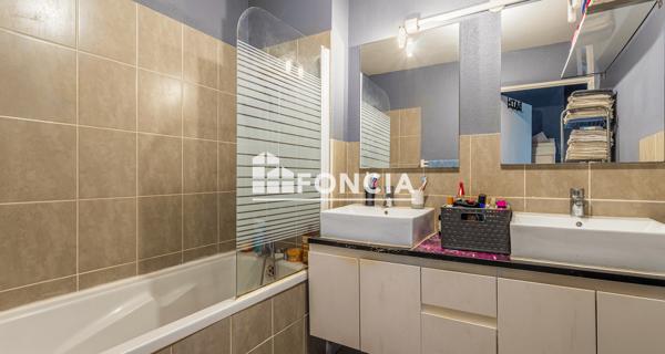 À vendre Appartement 3 pièces 60 m² - La Seyne-sur-mer 83500