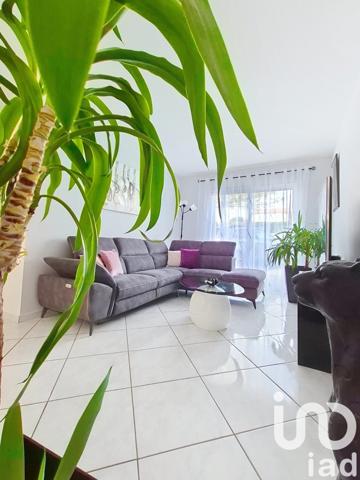 Maison traditionnelle 5 pièces de 104 m² à Saint-Pierre-le-Vieux (85420)