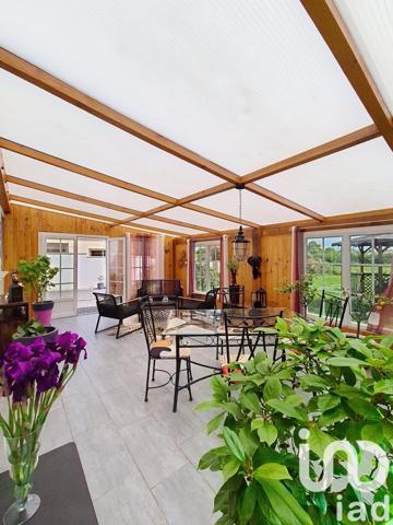 Maison traditionnelle 5 pièces de 104 m² à Saint-Pierre-le-Vieux (85420)