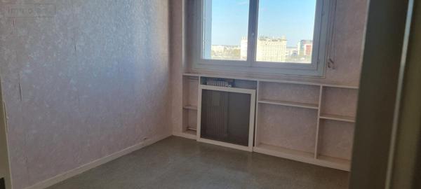 Appartement à vendre à Tours dans l'Indre-et-Loire (37000), ref : 37007-2790