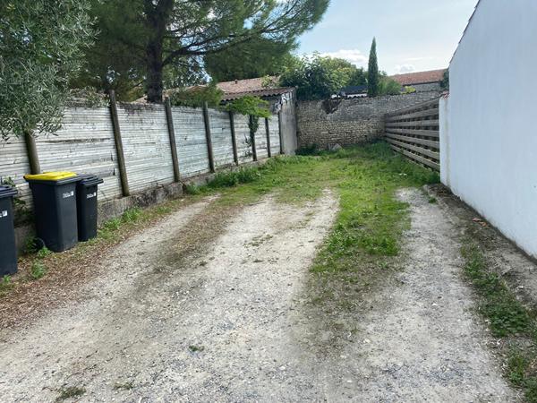 La Jarrie Ensemble immobilier de 4 appartements