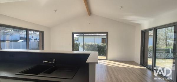 Maison à vendre 4 pièces 98 m² Le Pian-Médoc
