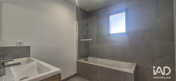 Maison à vendre 4 pièces 98 m² Le Pian-Médoc