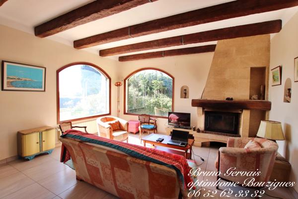 VILLA A VENDRE à BOUZIGUES - 160m² sur 4000m² de terrain