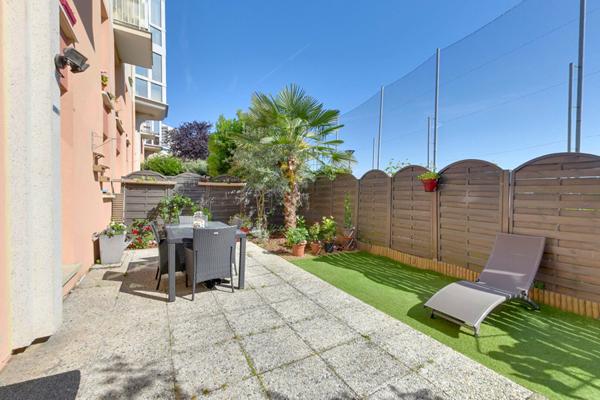 DUPLEX avec JARDIN FACE AU GOLF