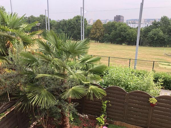 DUPLEX avec JARDIN FACE AU GOLF