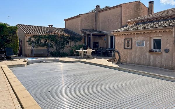 Maison à vendre    6 pièces •  Marseillan