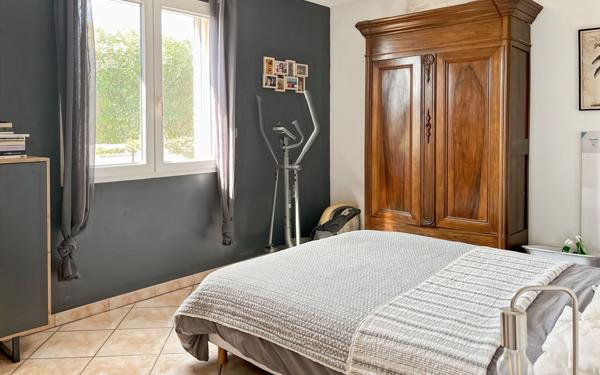 Maison à vendre    6 pièces •  Marseillan