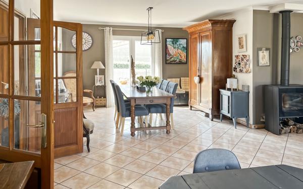 Maison à vendre    6 pièces •  Marseillan