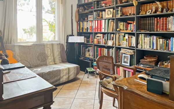 Maison à vendre    6 pièces •  Marseillan