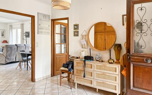 Maison à vendre    6 pièces •  Marseillan