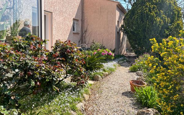 Maison à vendre    6 pièces •  Marseillan