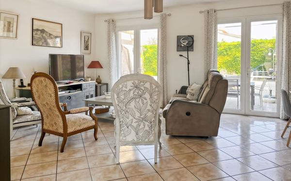 Maison à vendre    6 pièces •  Marseillan