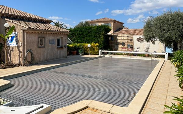 Maison à vendre    6 pièces •  Marseillan