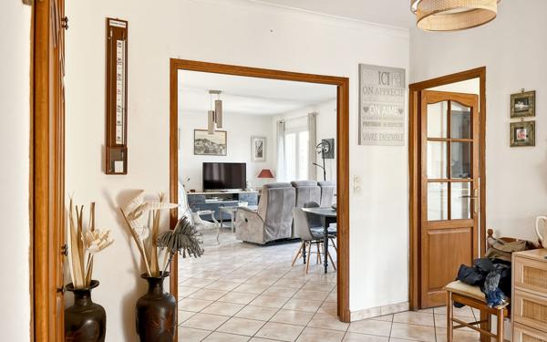 Maison à vendre    6 pièces •  Marseillan