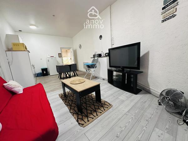 Immeuble
                                                                                                                                                
                                                                                                                                                
                                                                                                                                                
                                                    
                                                                                                                                                                                                                                                                                                                        144.99  m²                                                                                                                                                                                                         1 etage(s)