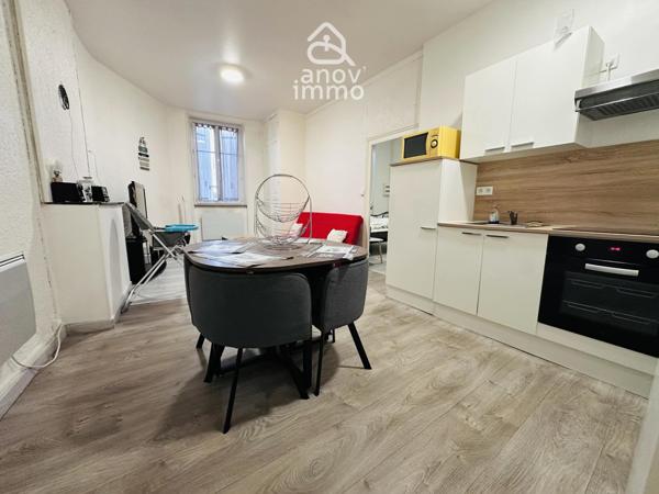 Immeuble
                                                                                                                                                
                                                                                                                                                
                                                                                                                                                
                                                    
                                                                                                                                                                                                                                                                                                                        144.99  m²                                                                                                                                                                                                         1 etage(s)