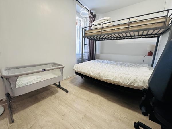 Immeuble
                                                                                                                                                
                                                                                                                                                
                                                                                                                                                
                                                    
                                                                                                                                                                                                                                                                                                                        144.99  m²                                                                                                                                                                                                         1 etage(s)
