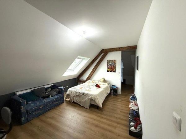 Maison 9 pièces 285 m²