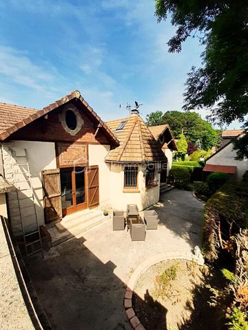 Villa de 400 m²