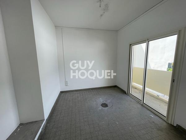 Local commercial Saint Benoit de 119m2