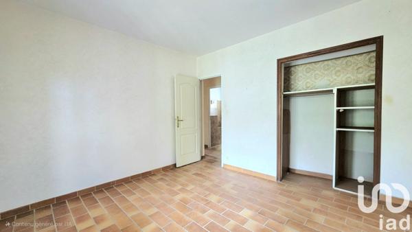 Maison 6 pièces de 146 m² à Le Thor (84250)