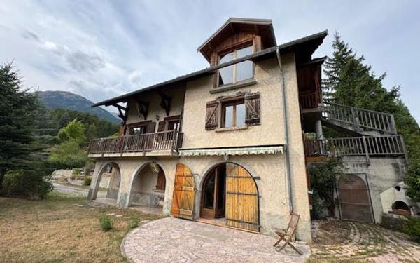 Appartement à vendre    3 pièces • 94,43 m2 Embrun