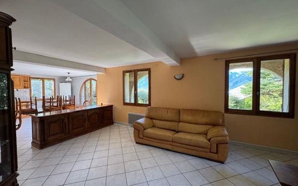 Appartement à vendre    3 pièces • 94,43 m2 Embrun