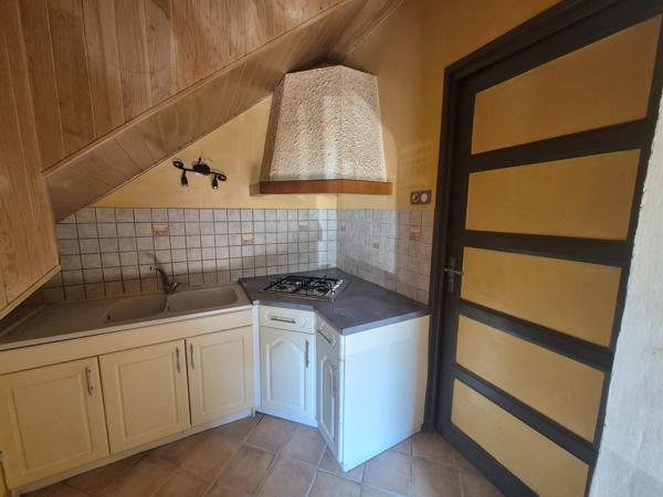 Maison 84m2 avec garage à rénover entièrement - Centre ville - idéal investisseur
