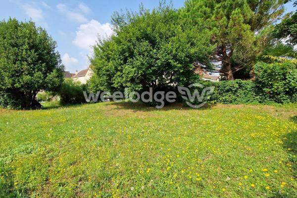 Maison à vendre 7 pièces de 163 m² à Neuville-sur-Oise