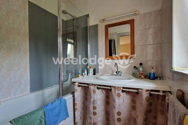 Maison à vendre 7 pièces de 163 m² à Neuville-sur-Oise