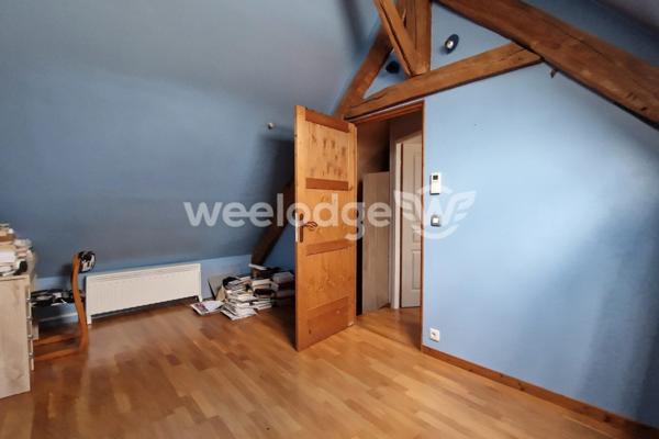 Maison à vendre 7 pièces de 163 m² à Neuville-sur-Oise