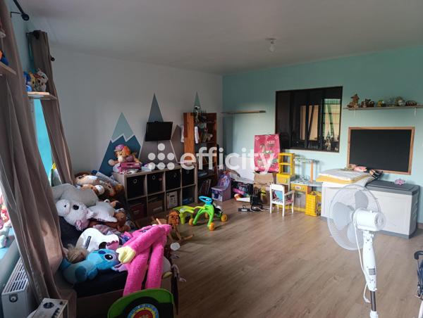 Maison 6 pièces - 233 m²