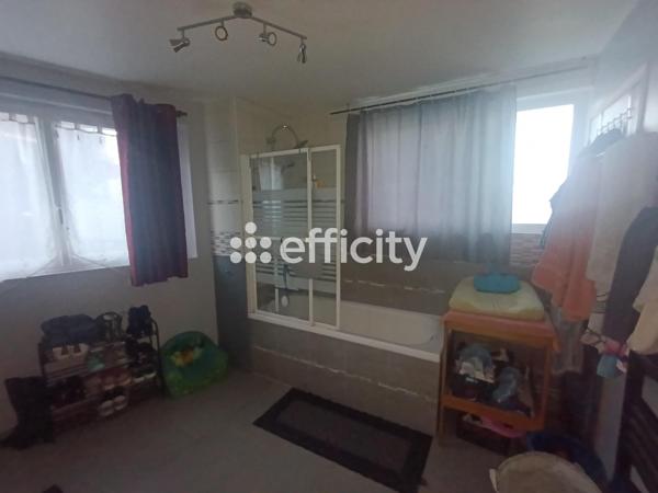 Maison 6 pièces - 233 m²