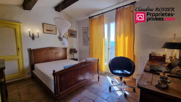 Propriété d'agrément Pignans 10 pièce(s) 225 m2 piscine dépendances