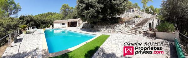 Propriété d'agrément Pignans 10 pièce(s) 225 m2 piscine dépendances