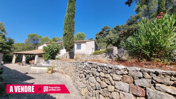 Propriété d'agrément Pignans 10 pièce(s) 225 m2 piscine dépendances